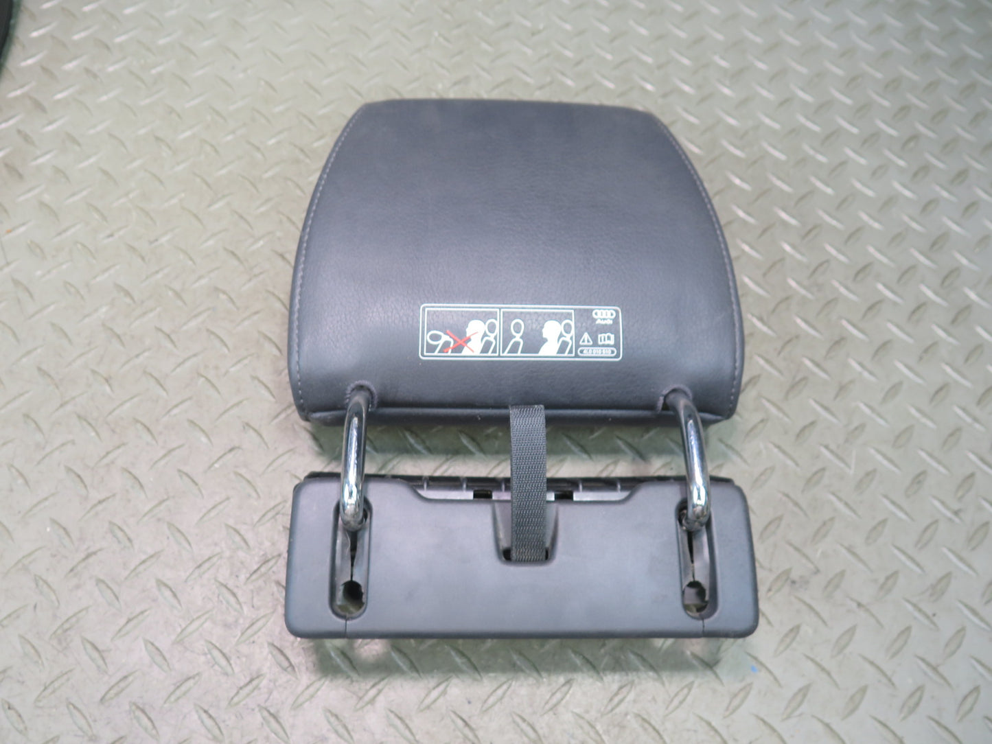 07-15 Audi 4L Q7 Set of 3 Rear Second 2ND ROW Seat Leather Headrest Black OEM