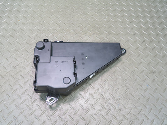 2006-2010 BMW E64 E63 M6 Rear Trunk Power Distribution Fuse Relay Box 6906619