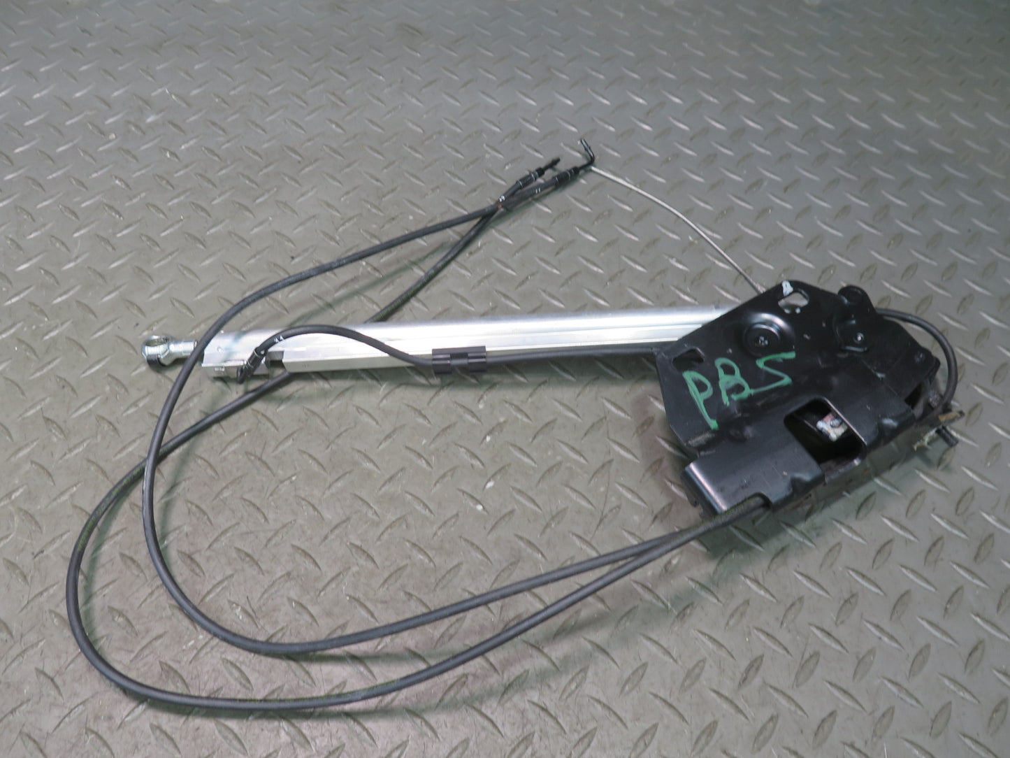 2006-2010 BMW E64 M6 Convertible TOP Roof Left & Right Lock Latch Cylinder Set