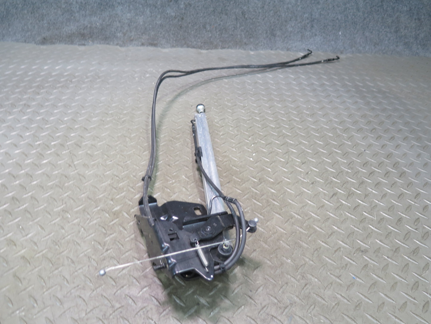 2006-2010 BMW E64 M6 Convertible TOP Roof Left & Right Lock Latch Cylinder Set