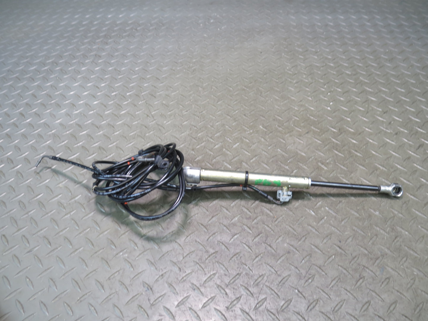 2006-2010 BMW E64 M6 Convertible TOP Roof Rear Right Hydraulic Cylinder