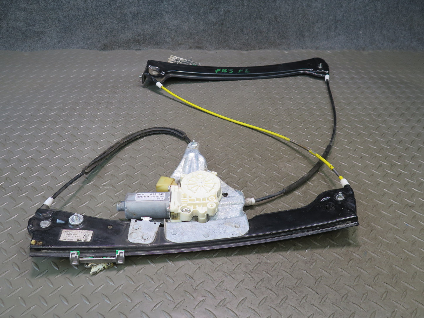 2006-2010 BMW E63 E64 M6 Left Door Window Regulator w Motor