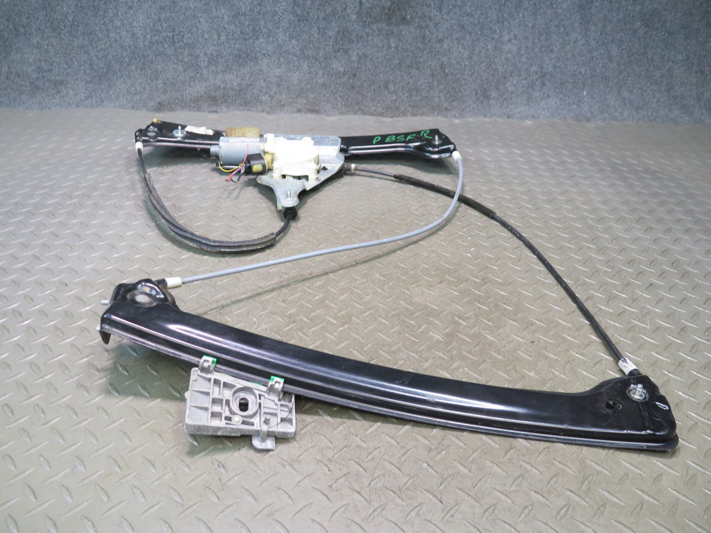 2006-2010 BMW E63 E64 M6 Right Door Window Regulator w Motor