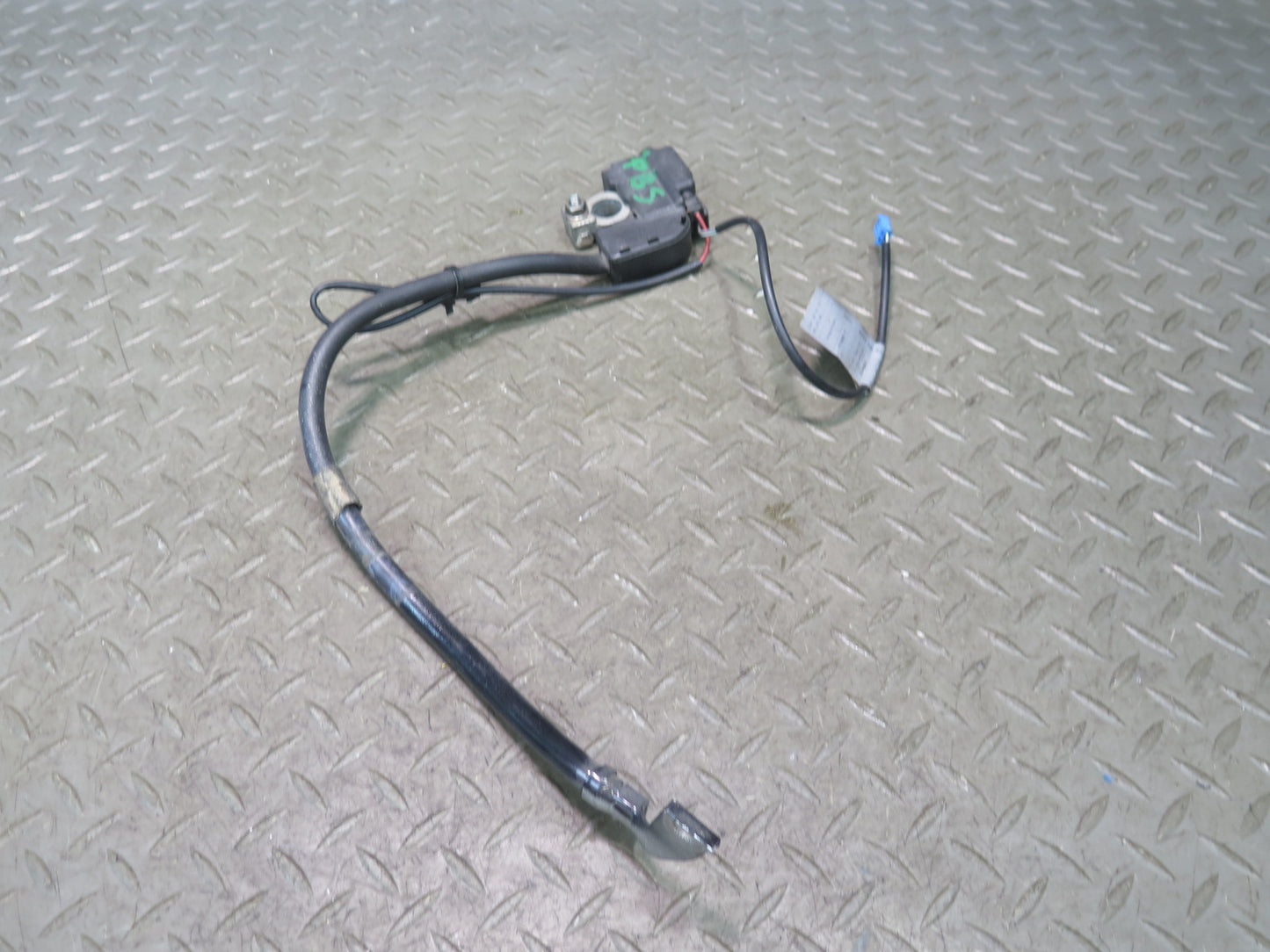 2006-2010 BMW E63 E64 M6 Positive & Negative Battery Terminal Cable Set of 2