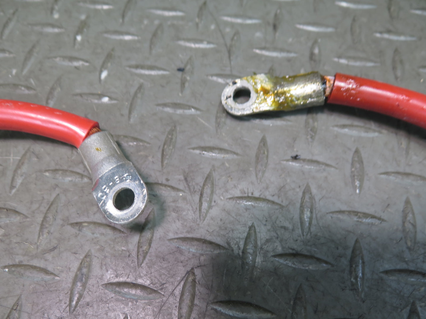 2006-2010 BMW E63 E64 M6 Positive & Negative Battery Terminal Cable Set of 2