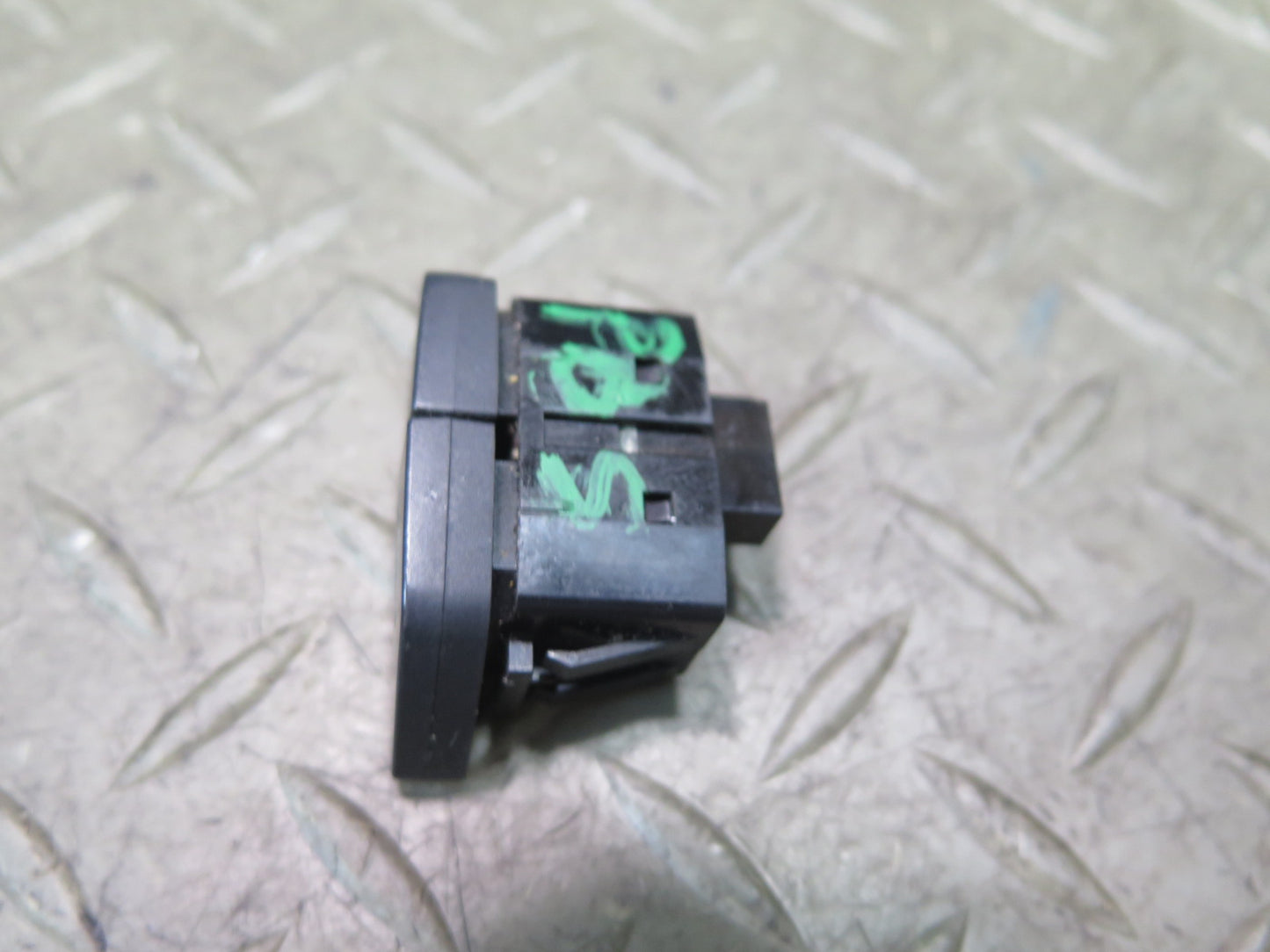 2006-2010 BMW E64 E63 M6 Menu & Voice Command Control Button Switch 6921669