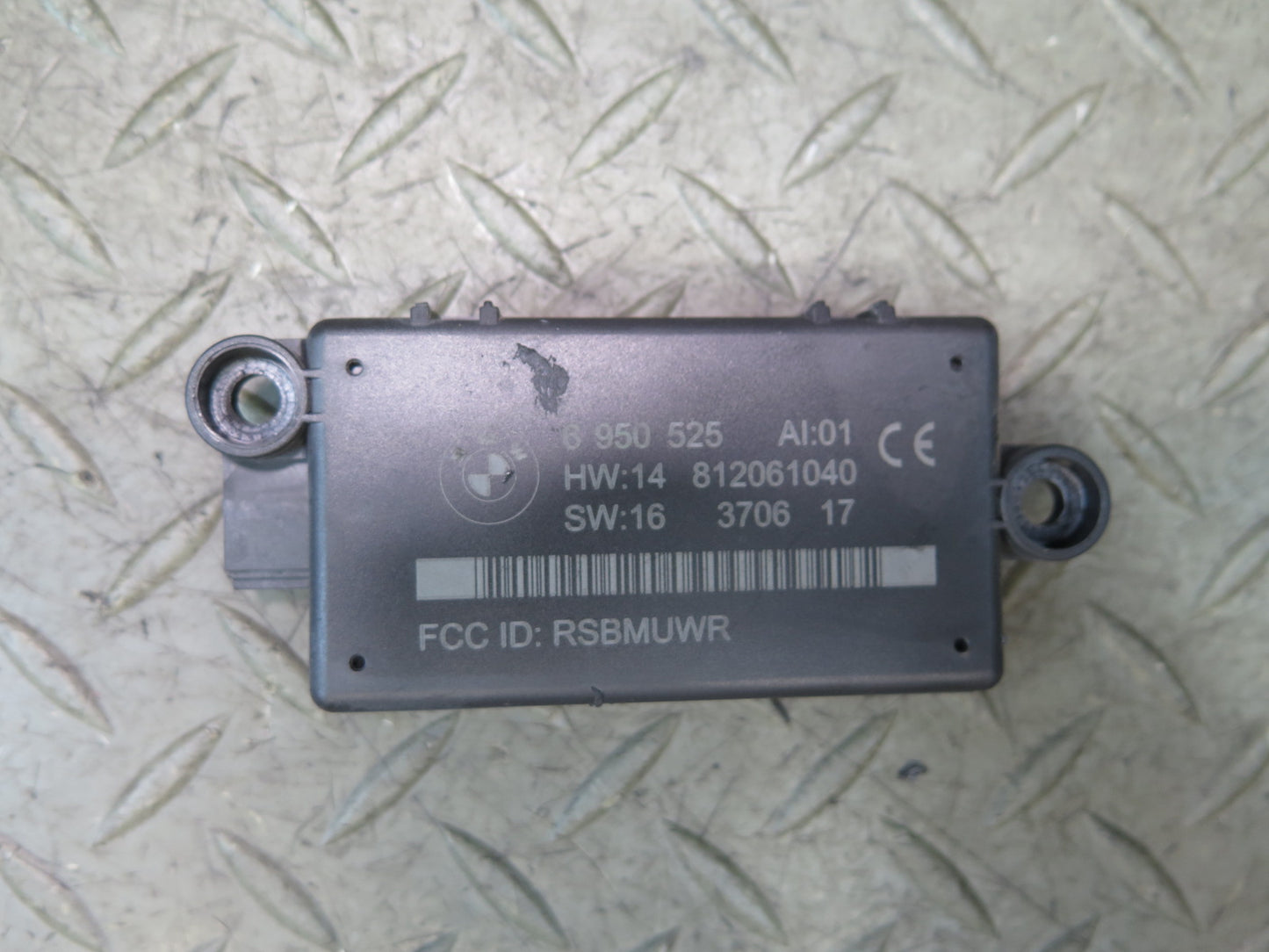 2006-2010 BMW E64 E63 M6 DWA Alarm System Antenna Control Module 6950525 OEM