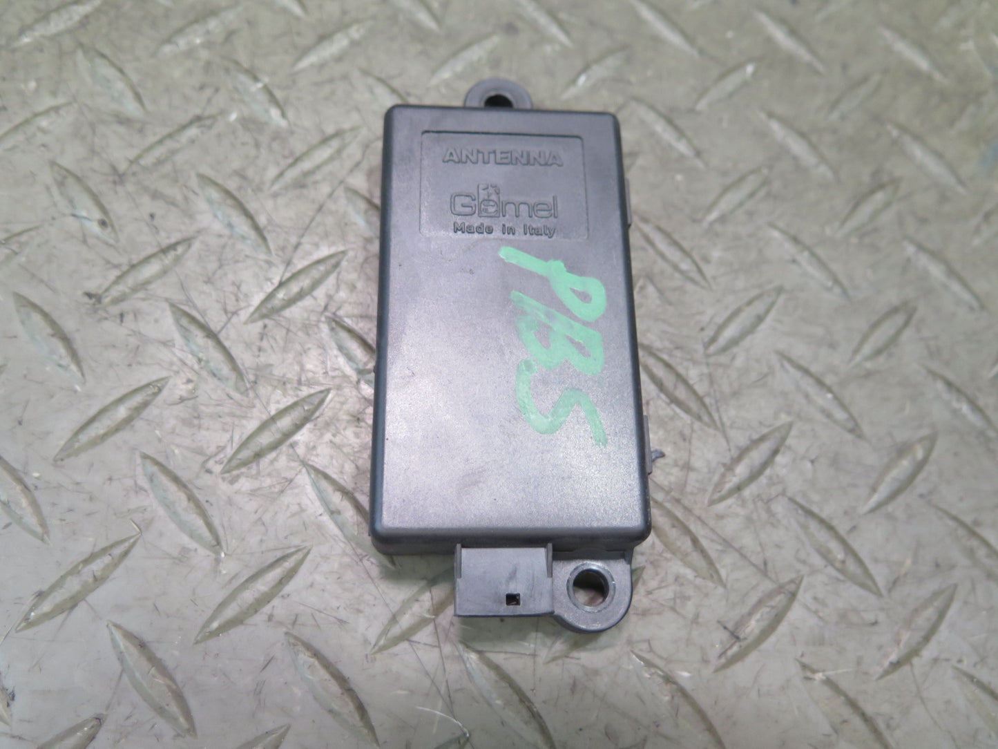 2006-2010 BMW E64 E63 M6 DWA Alarm System Antenna Control Module 6950525 OEM