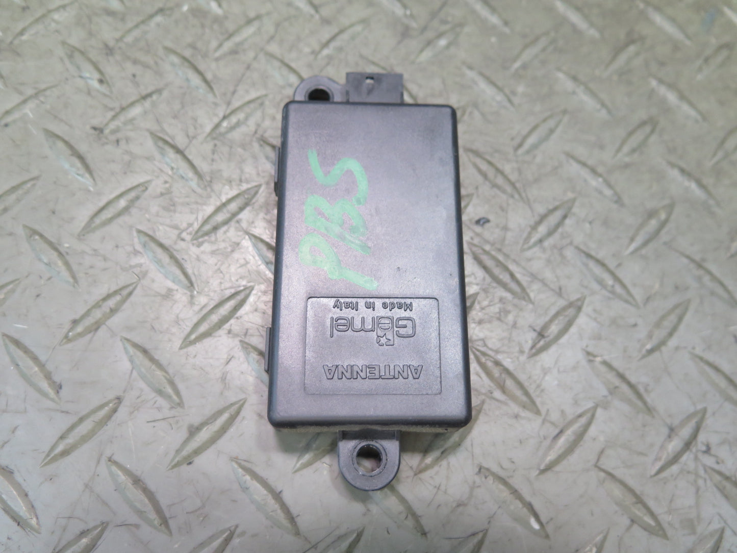 2006-2010 BMW E64 E63 M6 DWA Alarm System Antenna Control Module 6950525 OEM