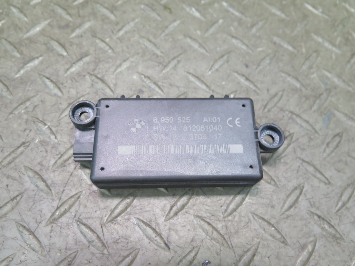 2006-2010 BMW E64 E63 M6 DWA Alarm System Antenna Control Module 6950525 OEM