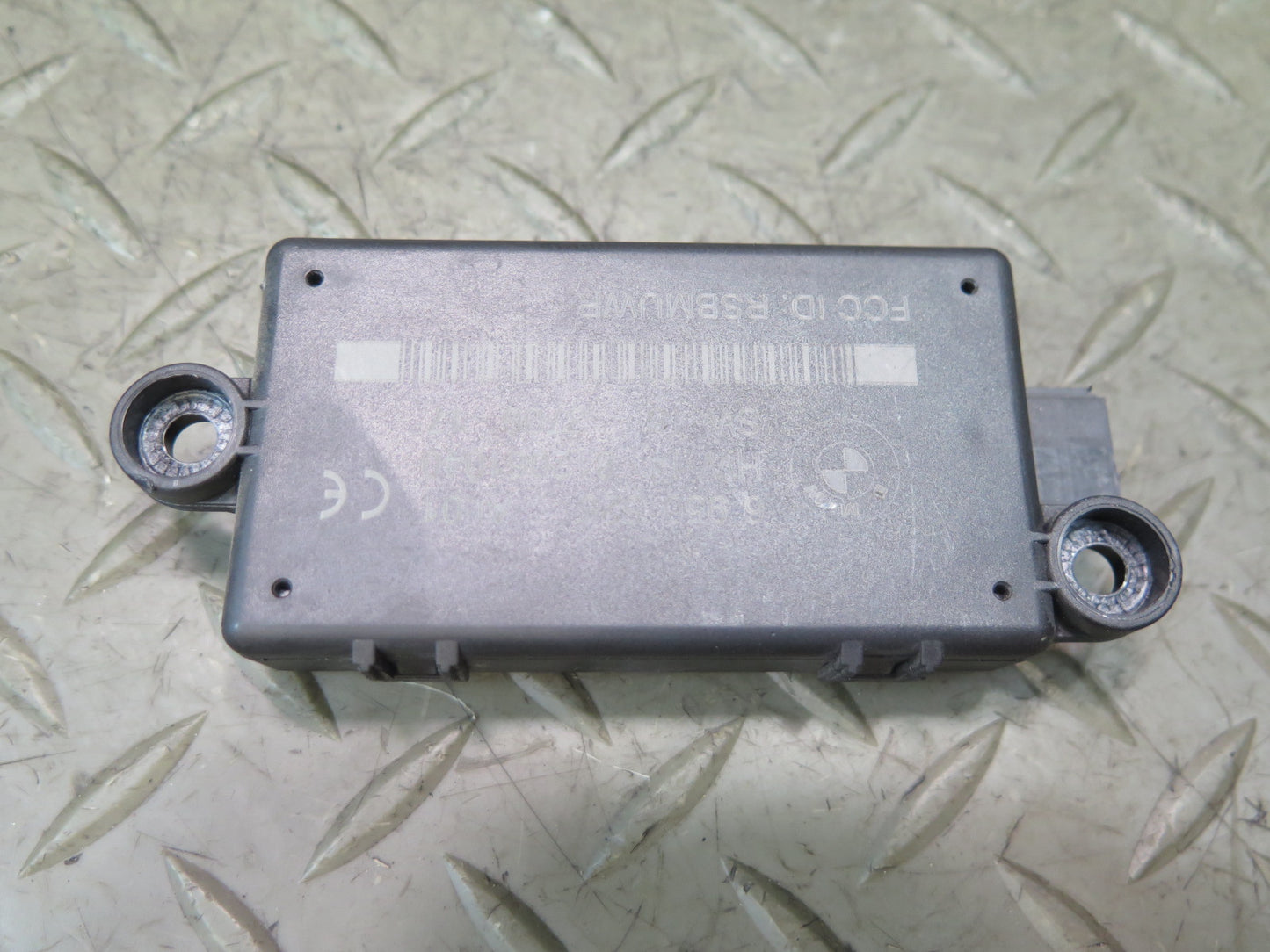 2006-2010 BMW E64 E63 M6 DWA Alarm System Antenna Control Module 6950525 OEM