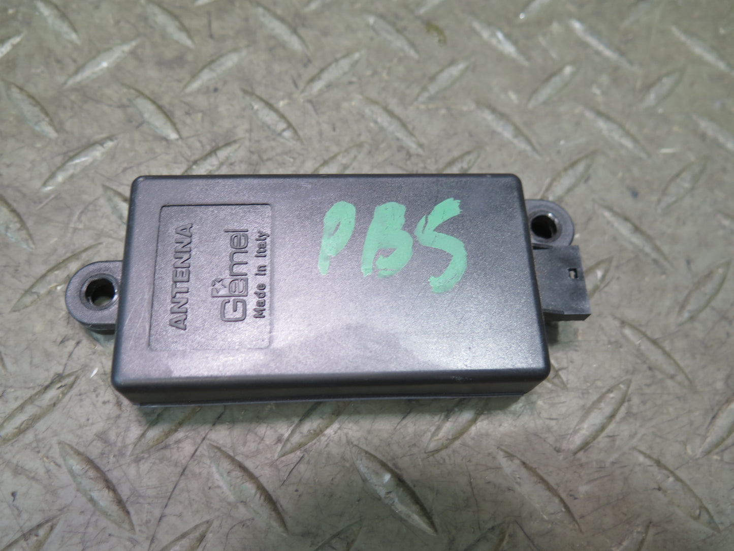 2006-2010 BMW E64 E63 M6 DWA Alarm System Antenna Control Module 6950525 OEM