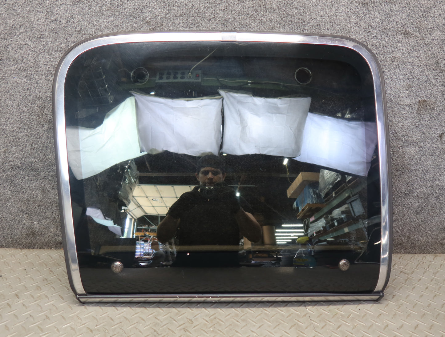 85-89 Nissan Z31 300ZX 2+0 Left T-top Roof Glass Panel w Lock Latch & Trim OEM