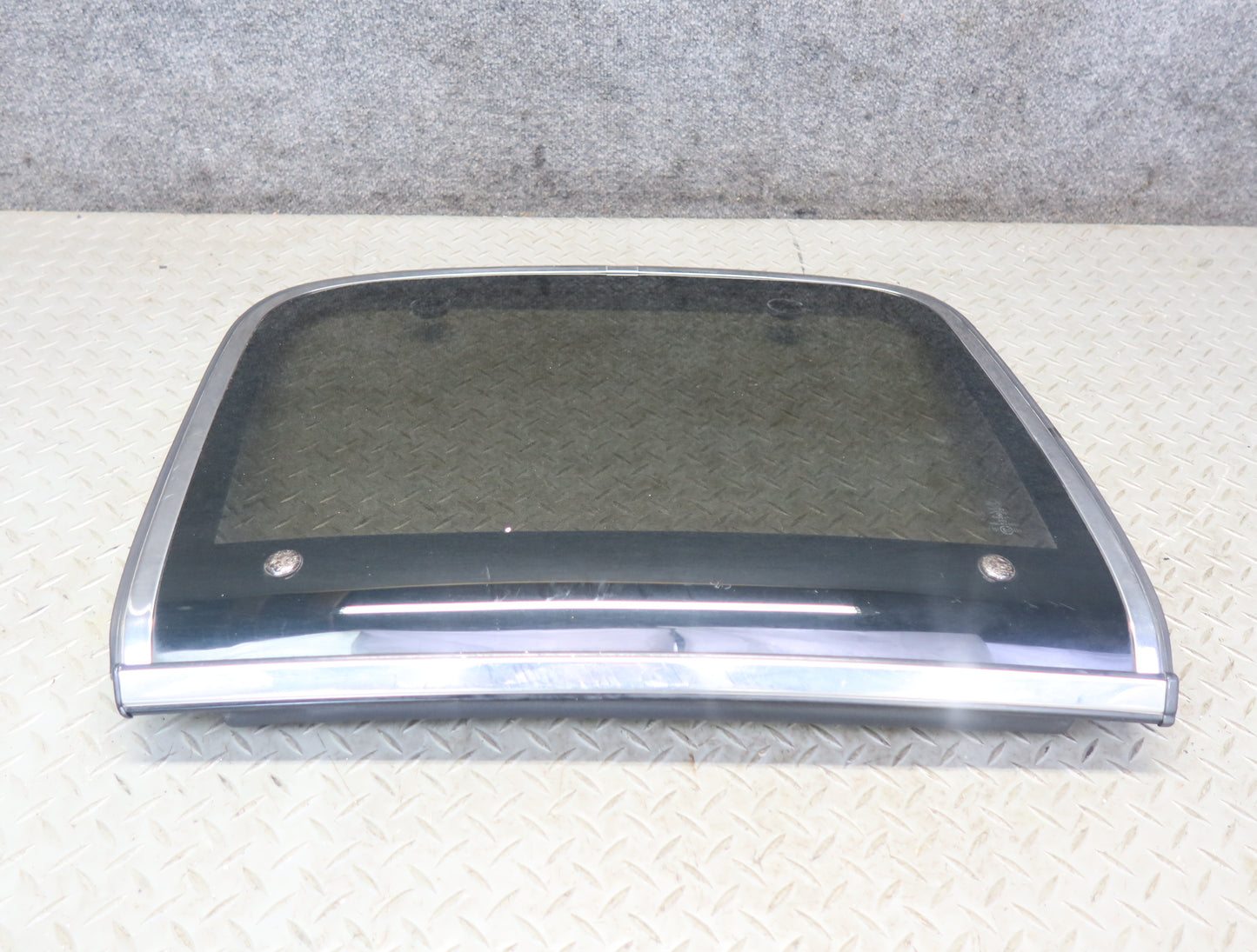 85-89 Nissan Z31 300ZX 2+0 Left T-top Roof Glass Panel w Lock Latch & Trim OEM