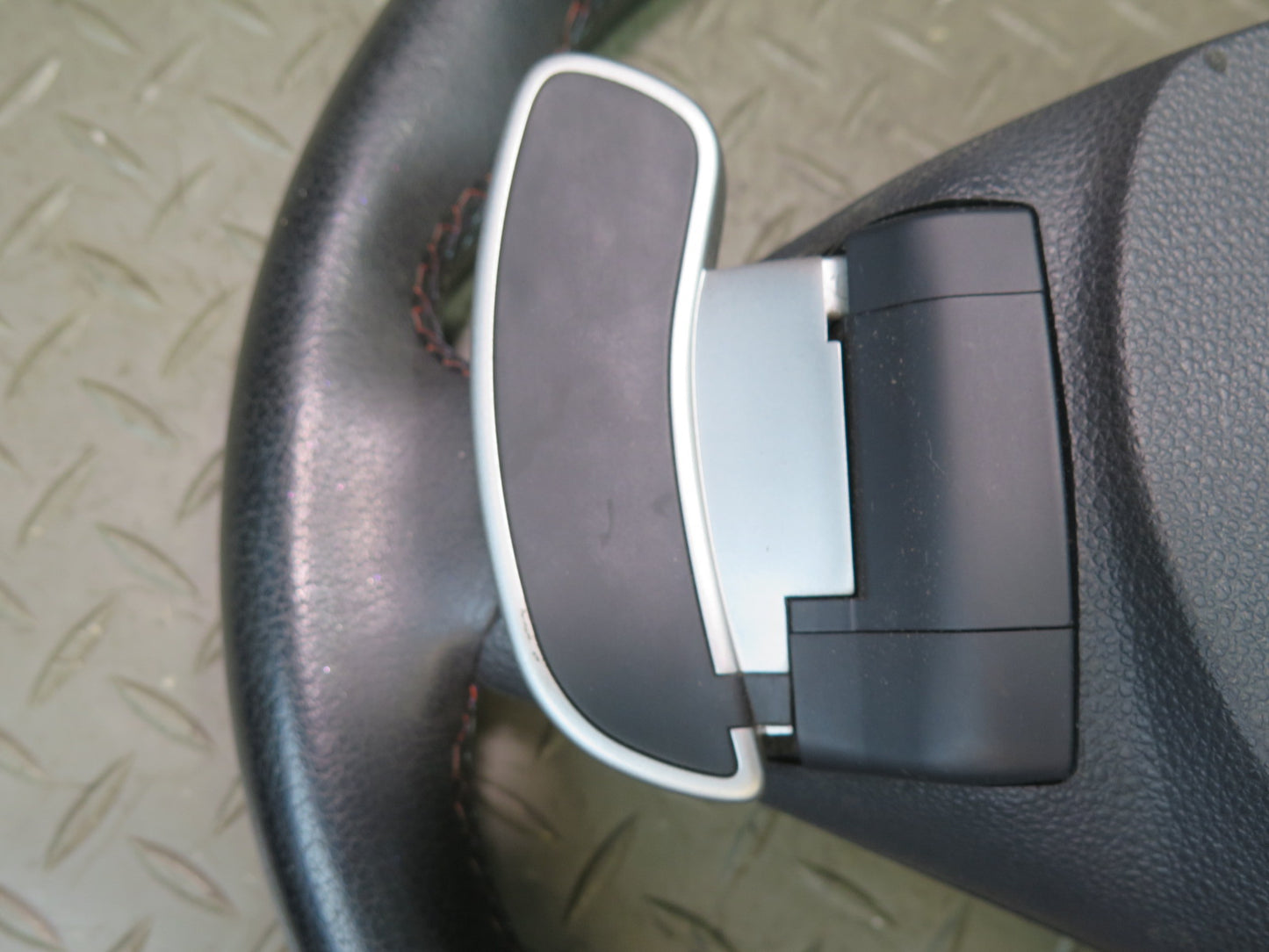 2006-2010 BMW E64 E63 M6 Leather Sport Steering Wheel w SMG Paddles
