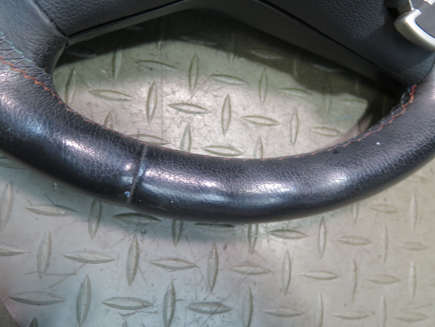 2006-2010 BMW E64 E63 M6 Leather Sport Steering Wheel w SMG Paddles