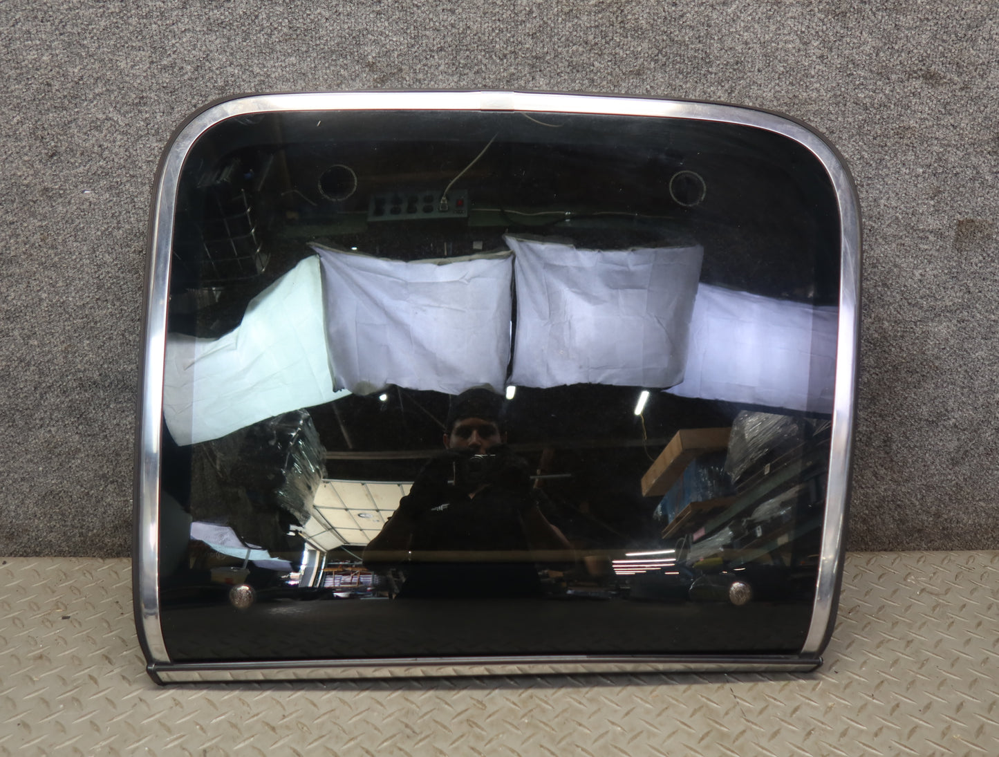 85-89 Nissan Z31 300ZX 2+0 Right T-top Roof Glass Panel w Lock Latch & Trim OEM