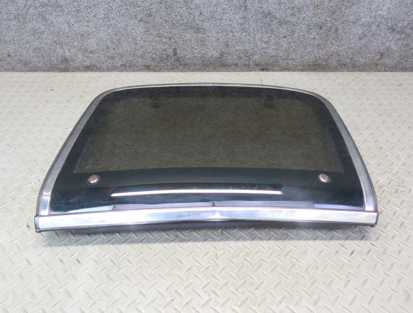 85-89 Nissan Z31 300ZX 2+0 Right T-top Roof Glass Panel w Lock Latch & Trim OEM
