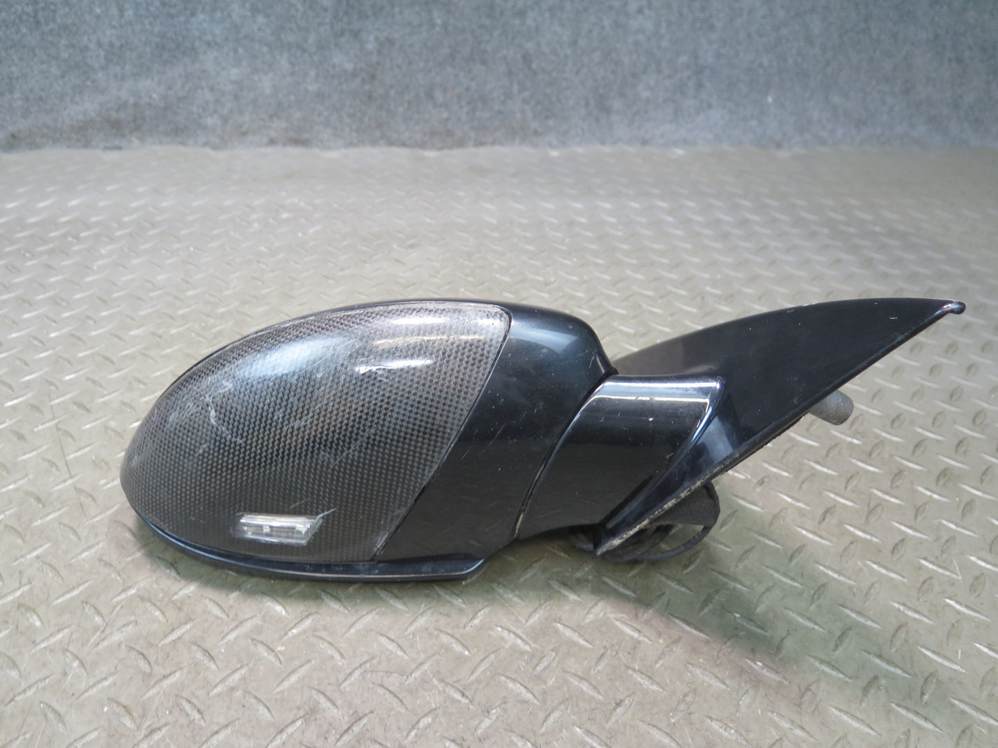 06-10 BMW E64 E63 M6 Right Auto Dim Side View Mirror Glass Discoloration