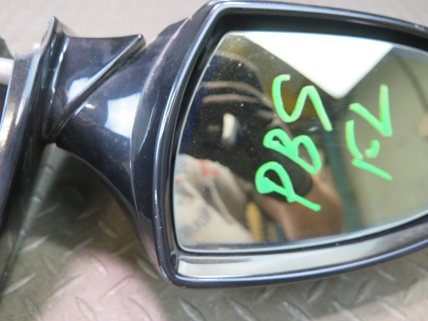 06-10 BMW E64 E63 M6 Left Exterior Auto Dim Side View Mirror Glass Discoloration
