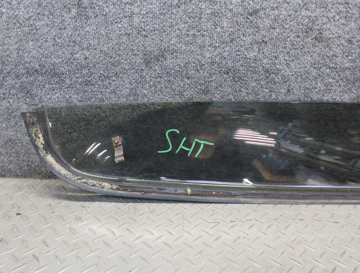 2003-2009 Hummer H2 Sunroof Wind Air Deflector Screen Panel