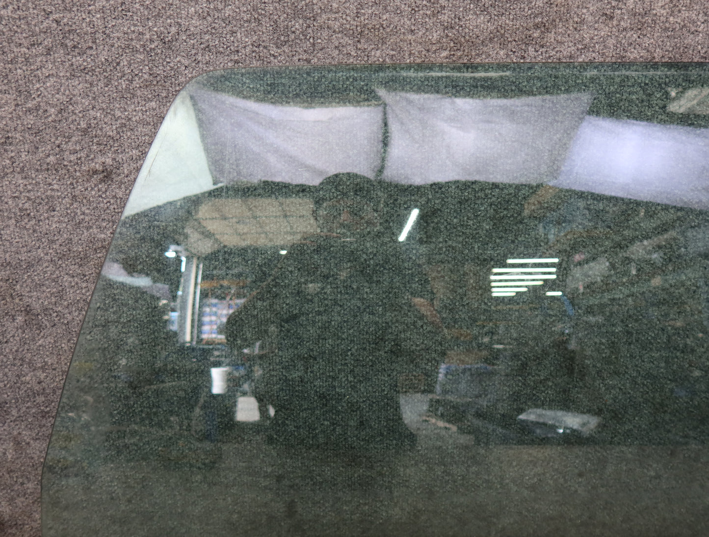 2003-2009 Hummer H2 Front Left Door Glass Window