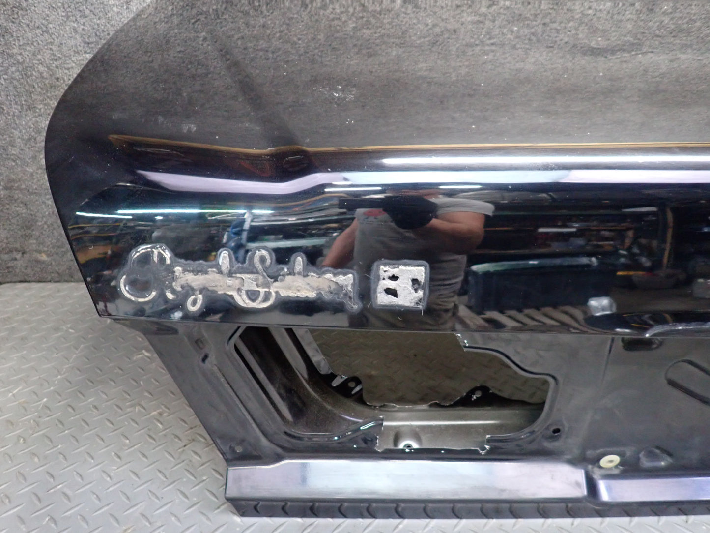 99-01 Toyota Crown JZS175 Rear Trunk Deck Lid Shell Cover Panel Black OEM