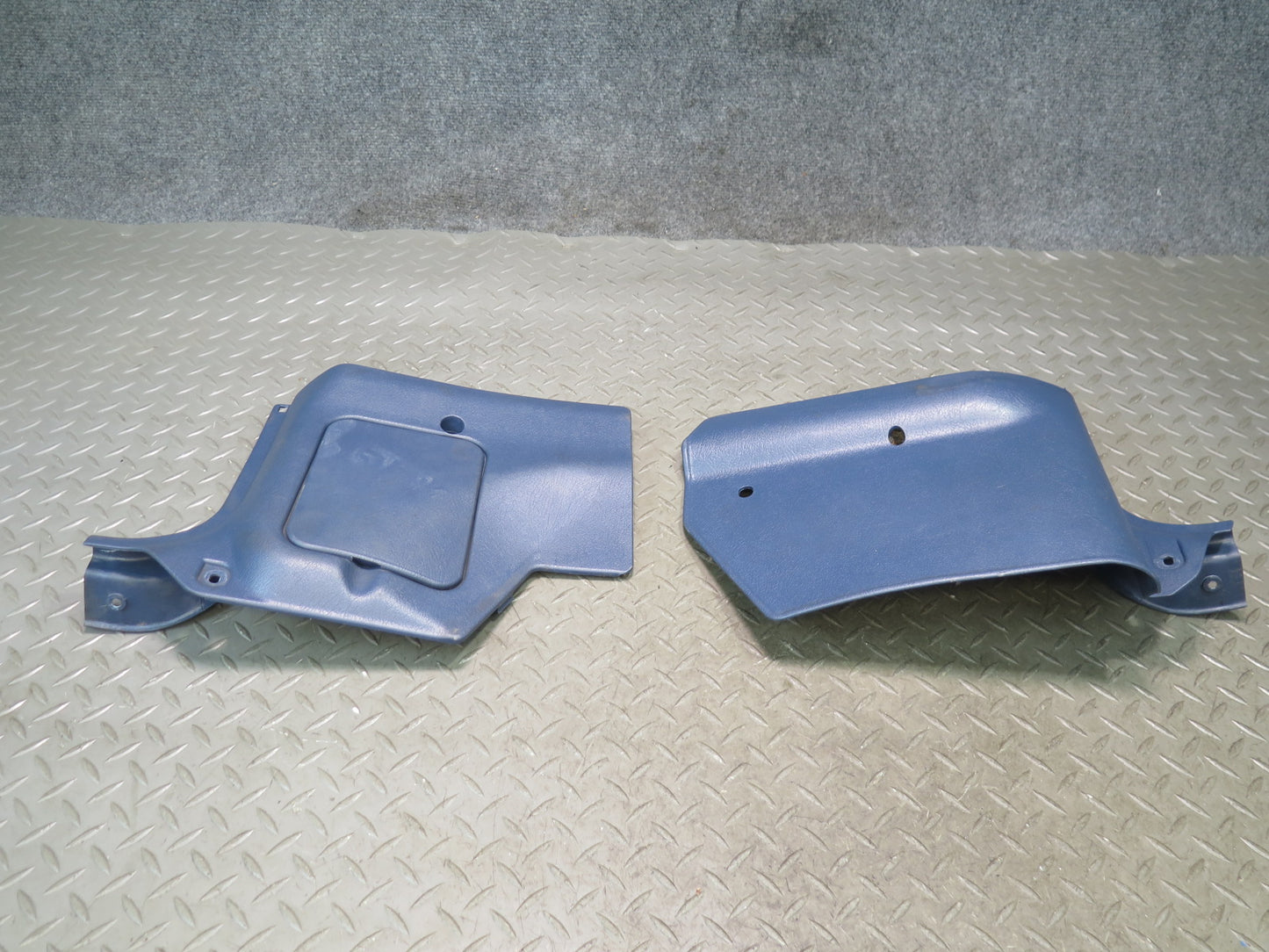 84-89 Nissan Z31 300ZX Front Left & Right Lower Kick Trim Cover Panel Blue OEM