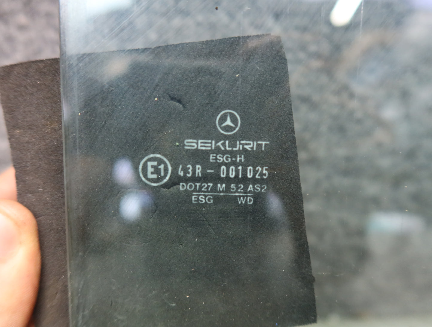 73-89 Mercedes R107 Convertible Front Left Driver Door Glass Window OEM