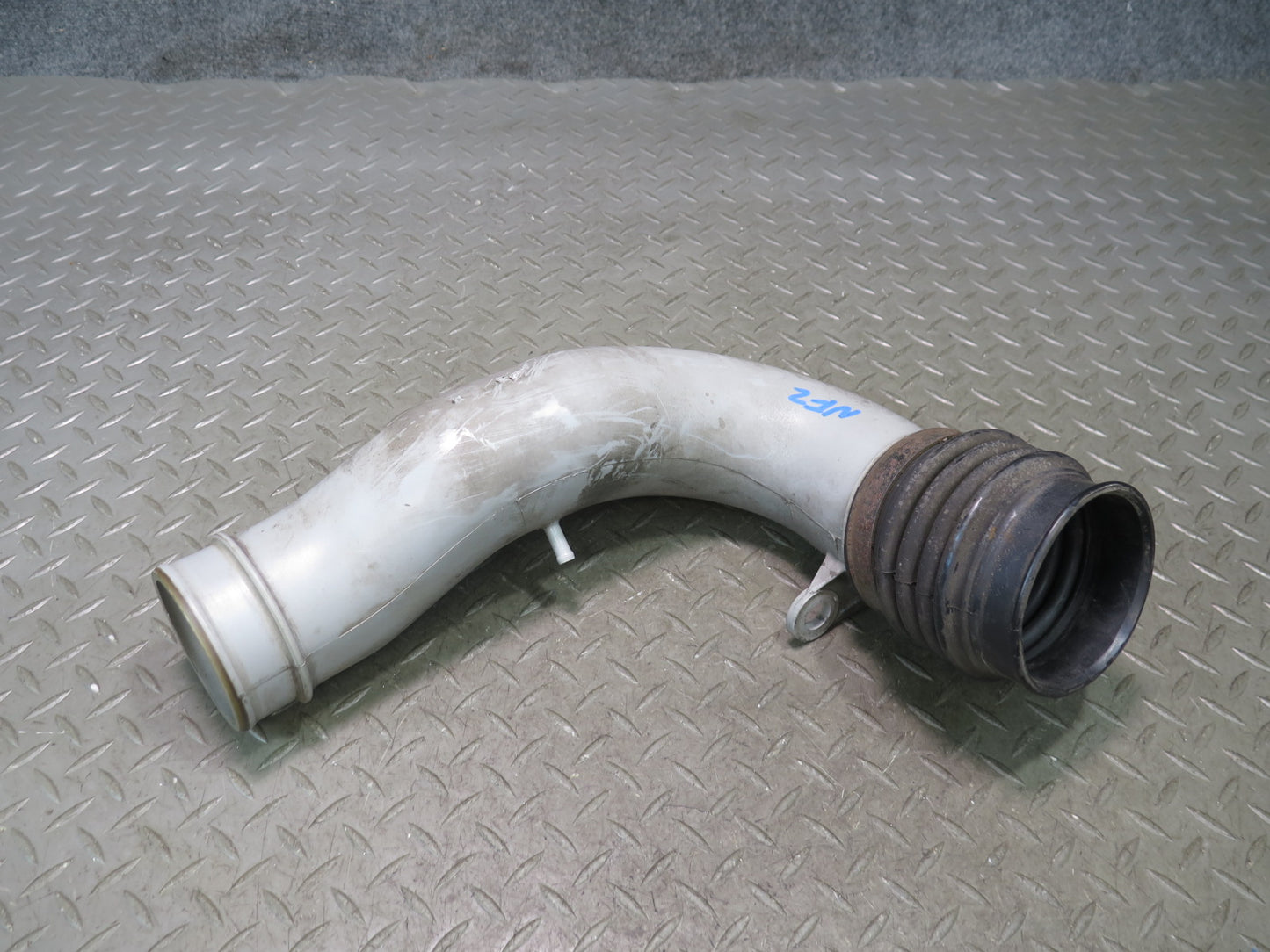 84-89 Nissan Z31 300ZX 3.0L VG30E NON Turbo Air Intake Hose Pipe Line OEM