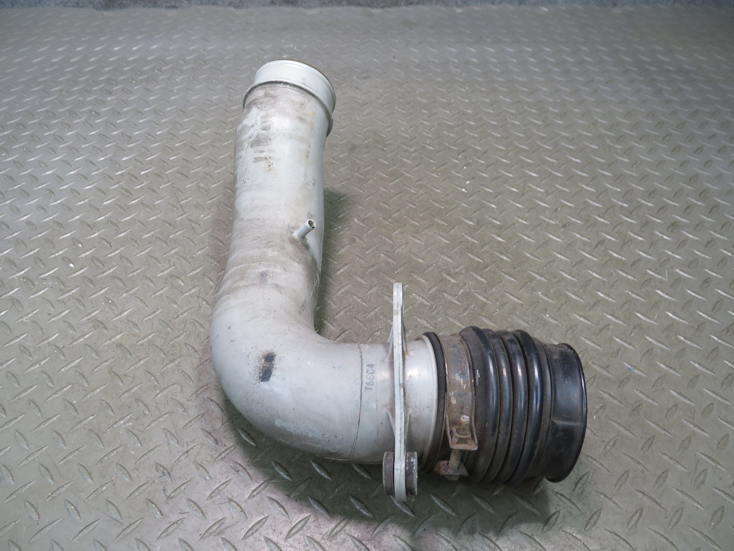 84-89 Nissan Z31 300ZX 3.0L VG30E NON Turbo Air Intake Hose Pipe Line OEM