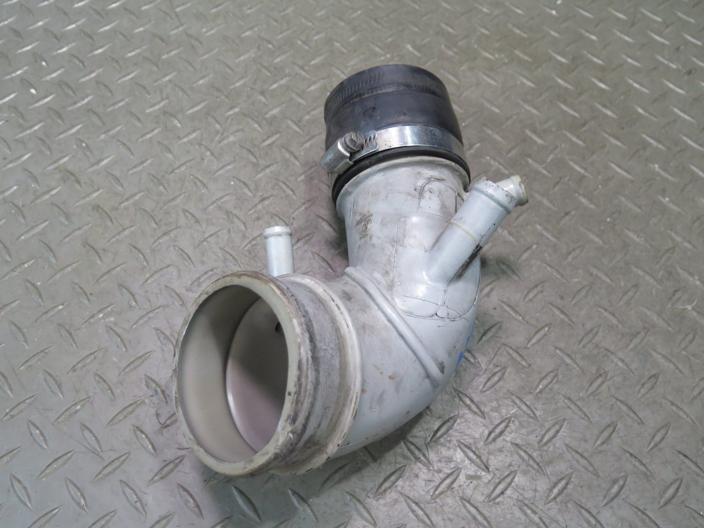 87-89 Nissan Z31 300ZX NA Hard Plastic Air Intake Duct Tube OEM