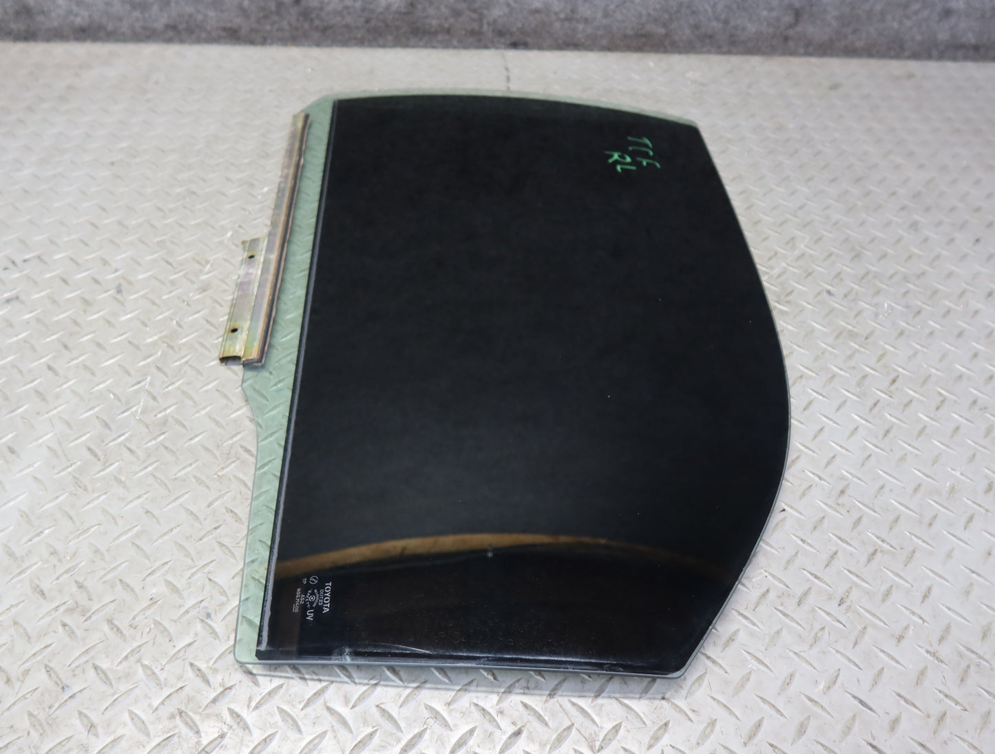 99-01 Toyota Crown JZS175 Rear Left Door Glass Window Tinted OEM