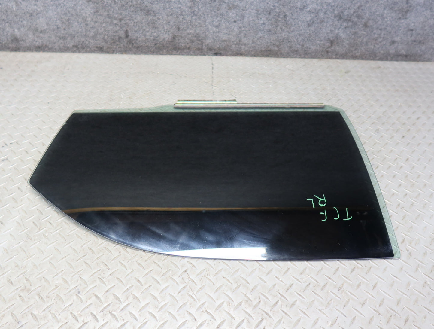 99-01 Toyota Crown JZS175 Rear Left Door Glass Window Tinted OEM