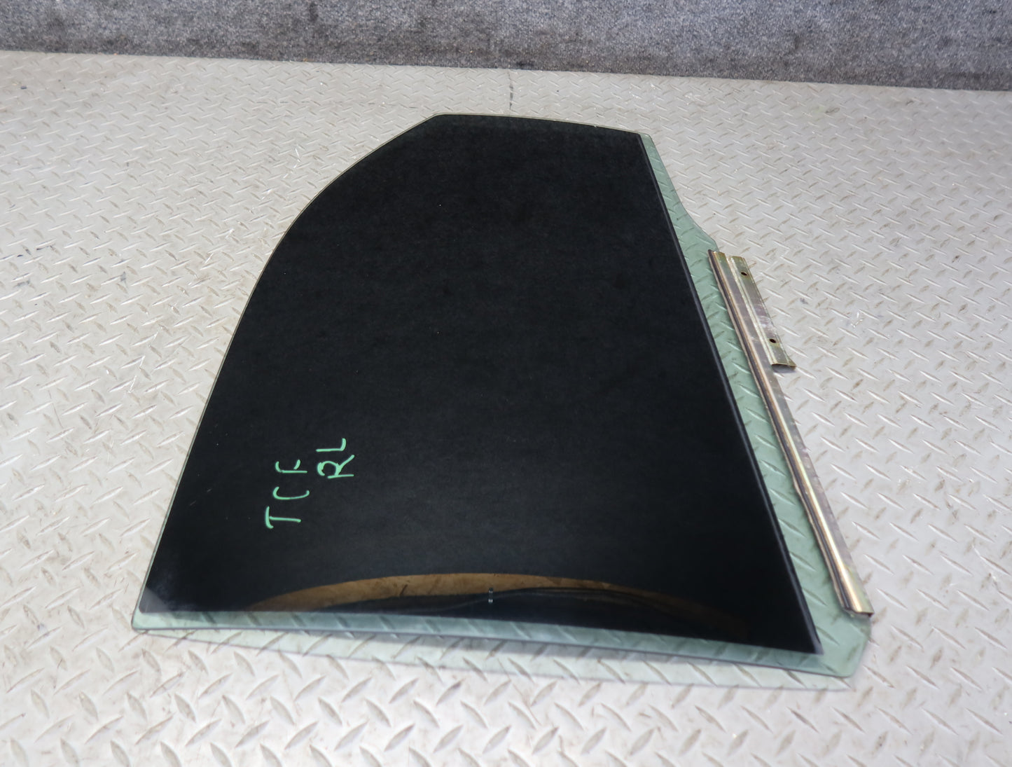 99-01 Toyota Crown JZS175 Rear Left Door Glass Window Tinted OEM