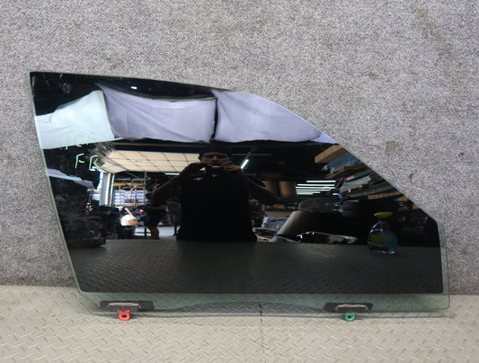 99-01 Toyota Crown JZS175 Front Right Driver Door Glass Window OEM