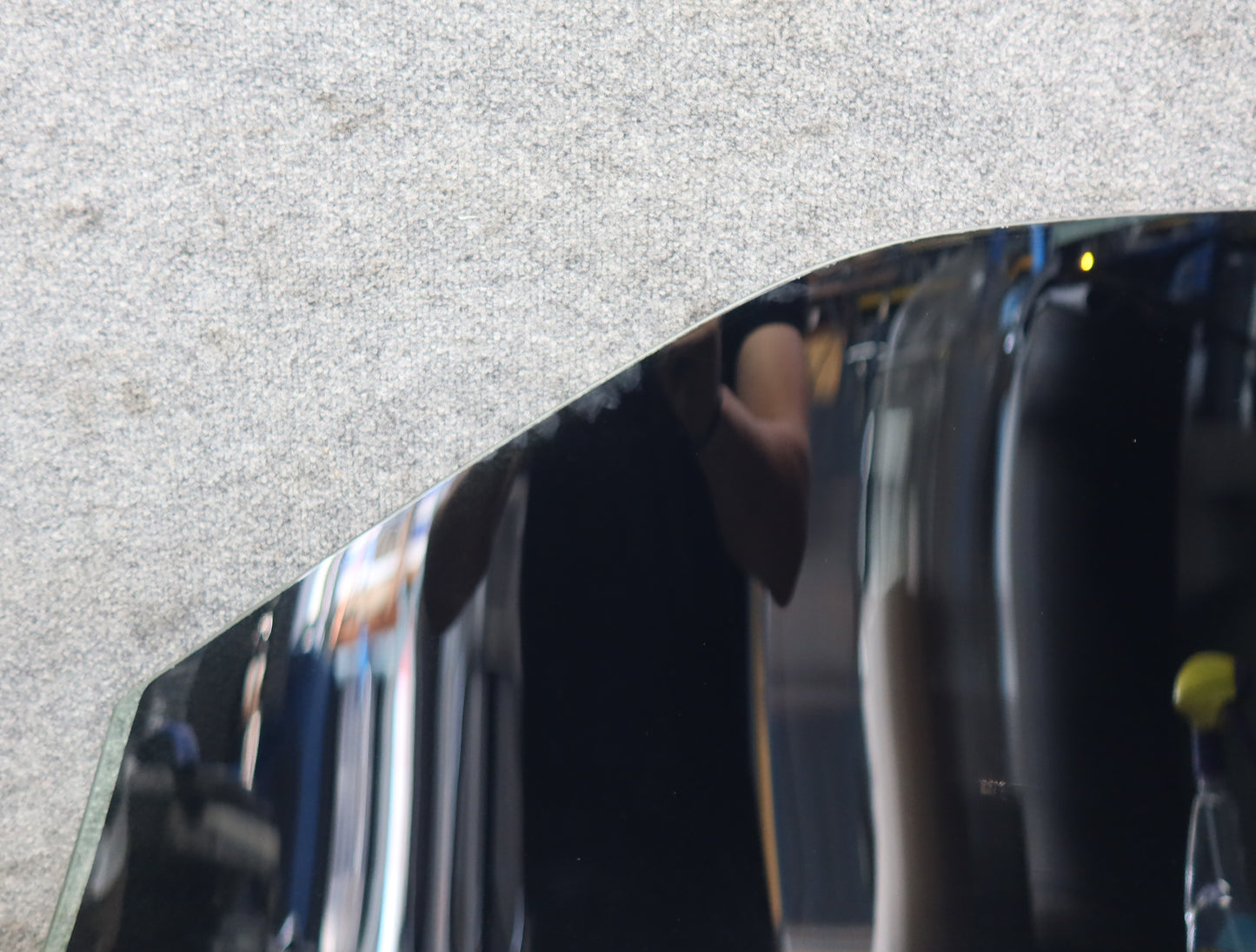 99-01 Toyota Crown JZS175 Front Right Driver Door Glass Window OEM