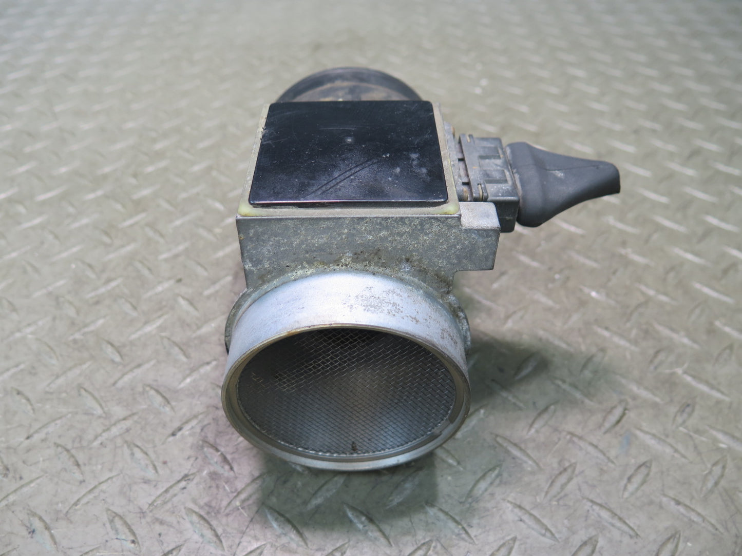 84-87 Nissan Z31 300ZX NON Turbo Mass Air Flow Meter MAF Sensor A36-000 029 OEM