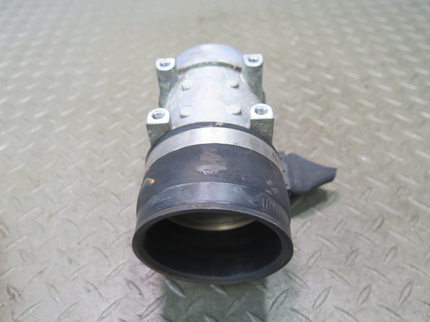 84-87 Nissan Z31 300ZX NON Turbo Mass Air Flow Meter MAF Sensor A36-000 029 OEM