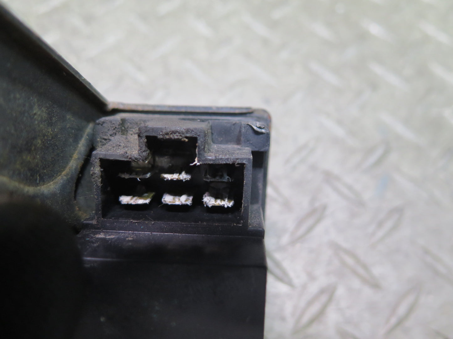 84-86 Nissan Z31 300ZX 2+0 Headlight Lamp Sensor Module OEM