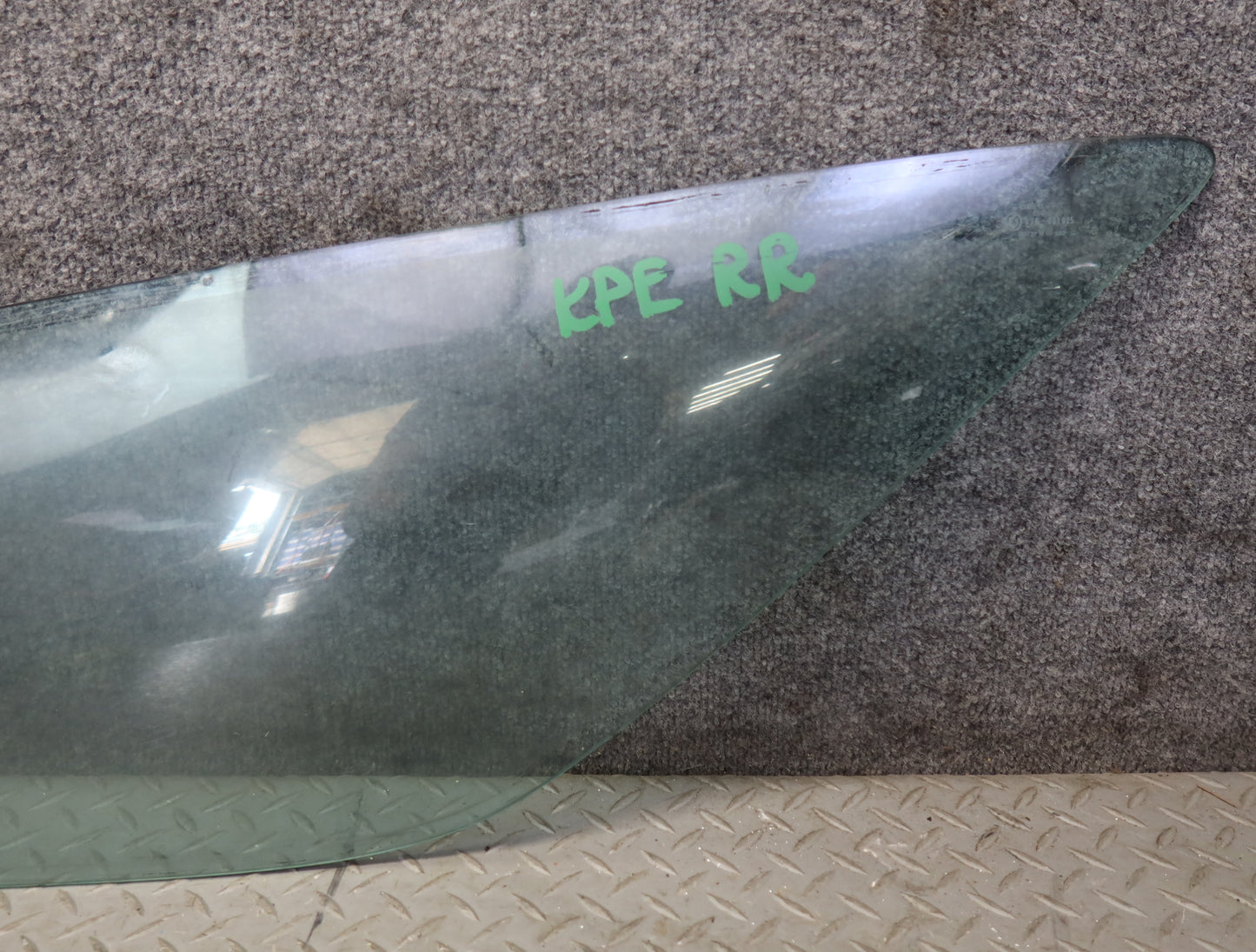1984-1991 Porsche 928 Rear Right Pass Side Quarter Glass Window