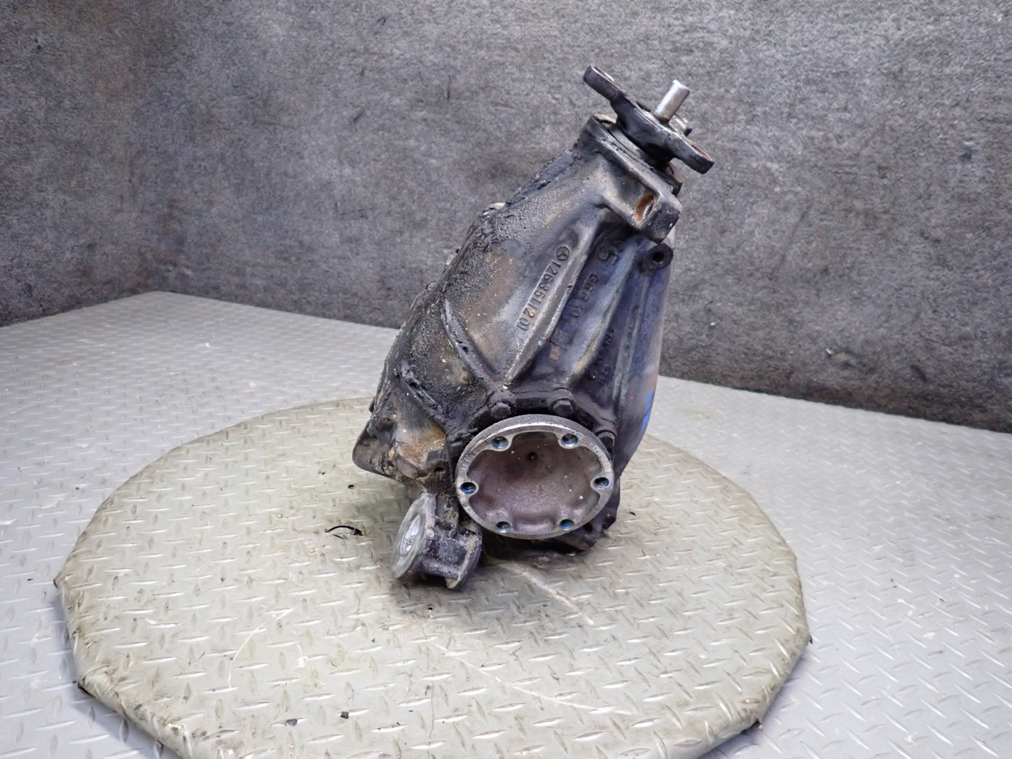 86-89 Mercedes R107 560SL Rear Differential Carrier 2.47 Ratio 86k Miles OEM