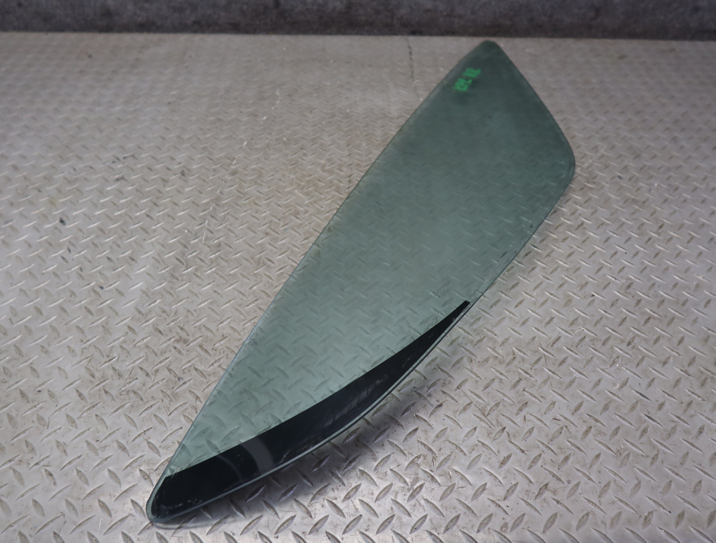 1984-1991 Porsche 928 Rear Right Pass Side Quarter Glass Window