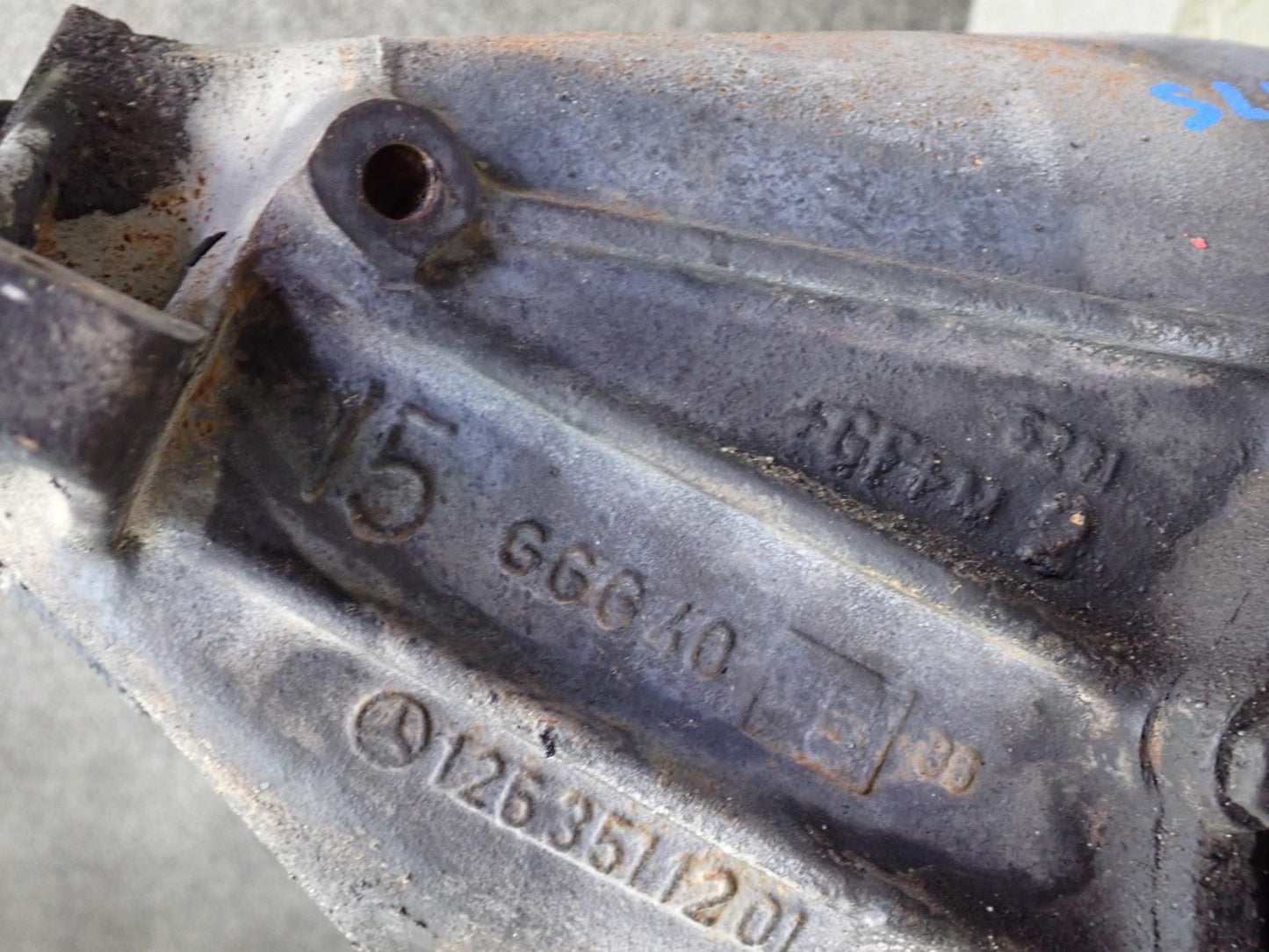 86-89 Mercedes R107 560SL Rear Differential Carrier 2.47 Ratio 86k Miles OEM