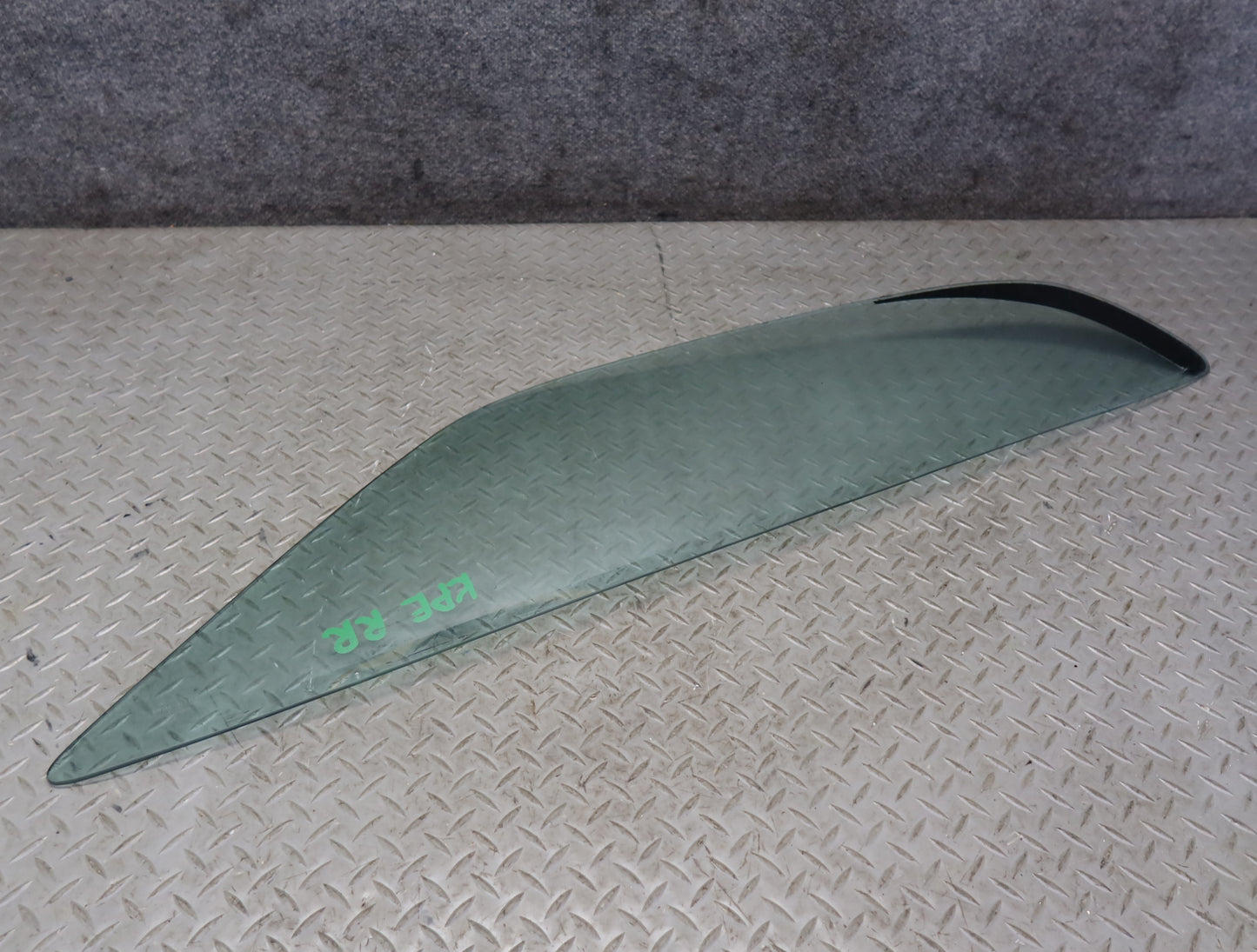 1984-1991 Porsche 928 Rear Right Pass Side Quarter Glass Window