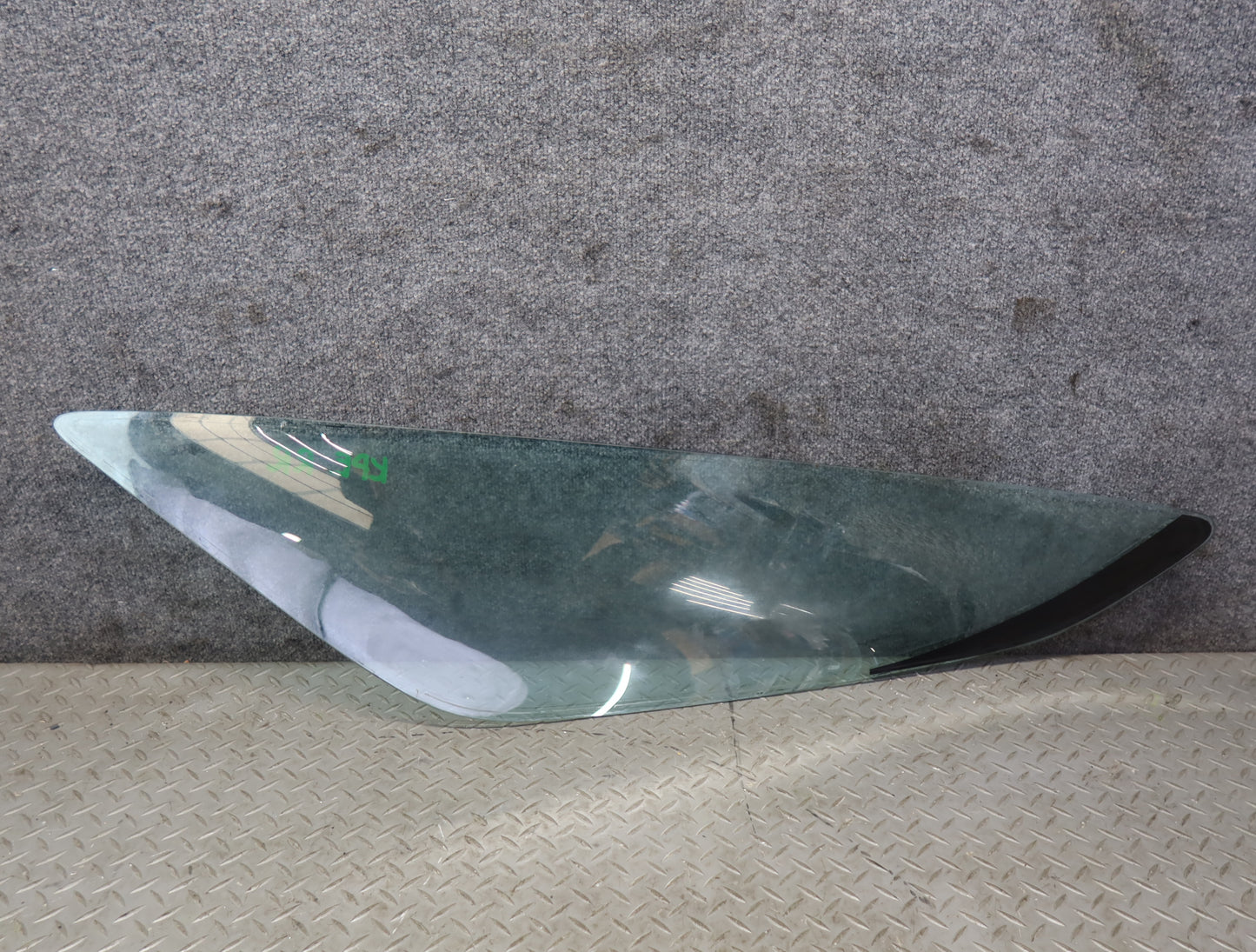 1984-1991 Porsche 928 Rear Right Pass Side Quarter Glass Window