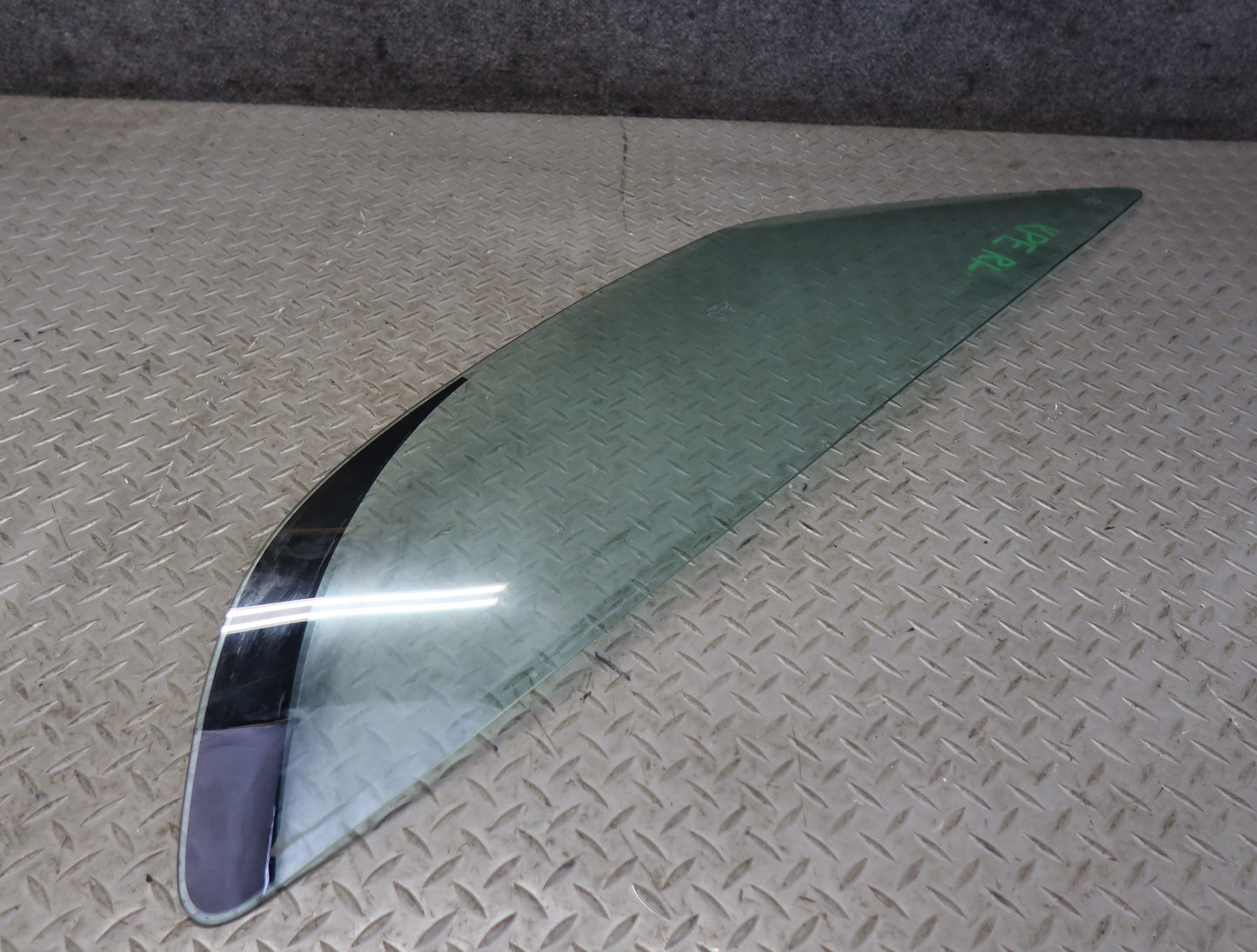 1984-1991 Porsche 928 Rear Left Driver Side Quarter Glass Window