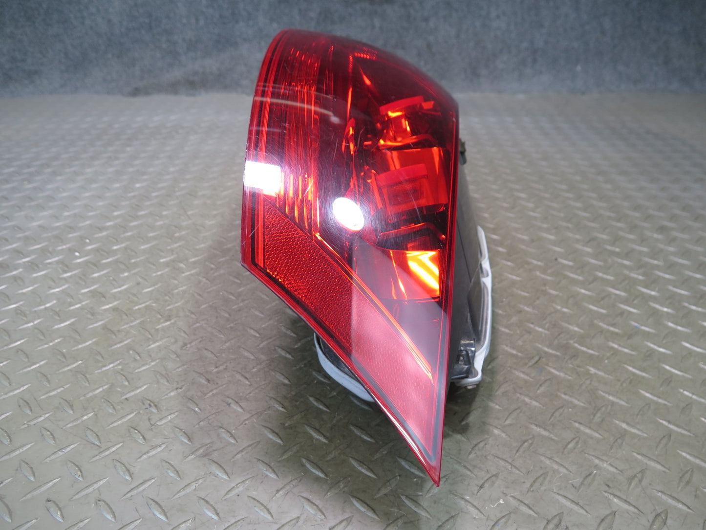 08-15 Audi TT S 8J Quattro Rear Left & Right Tail Light Brake Stop Lamp Set OEM