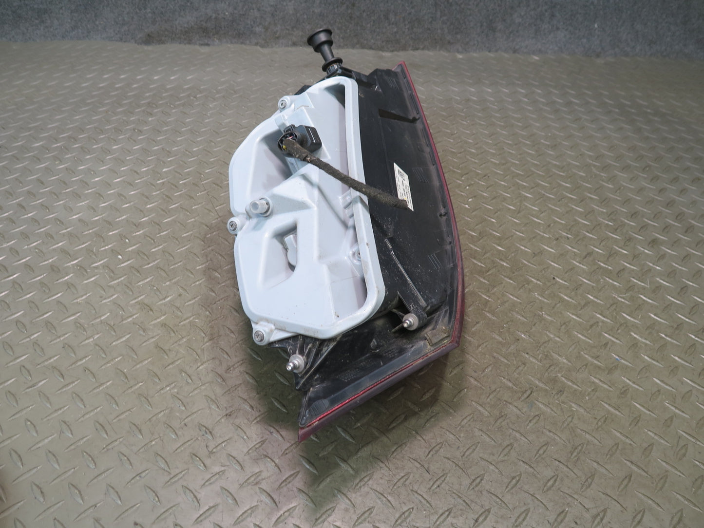 08-15 Audi TT S 8J Quattro Rear Left & Right Tail Light Brake Stop Lamp Set OEM
