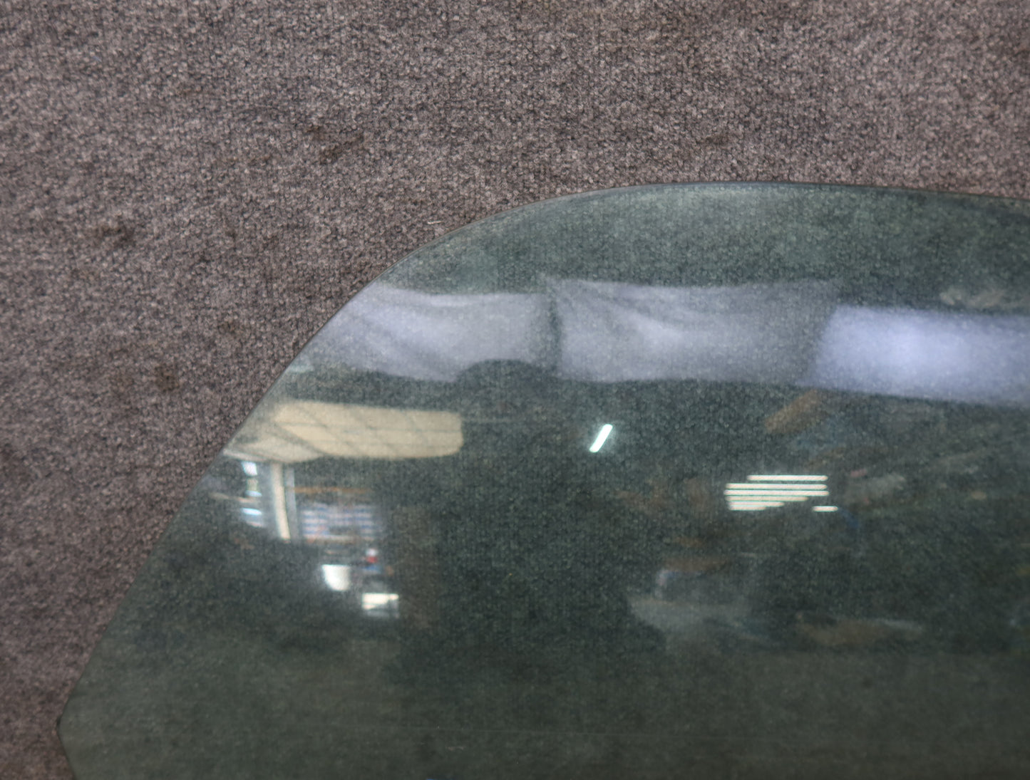 02-05 Ford Thunderbird Right Passenger Door Glass Window OEM